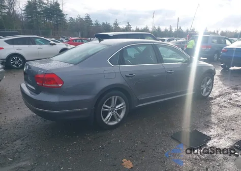 2015 Volkswagen Passat 1.8T Se из США, поврежденный, VIN 1VWBT7A38FC121204